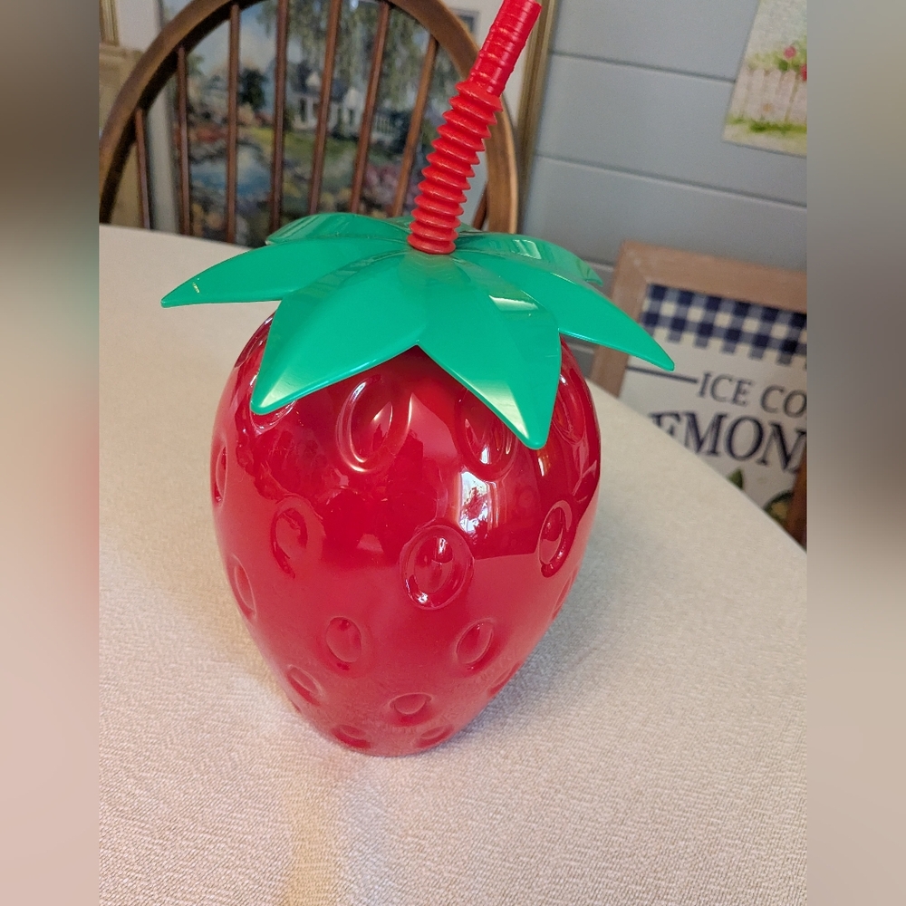 Strawberry Tumbler 1.9 Quarts Summertime Strawberry Parties Fruit Summer Decor